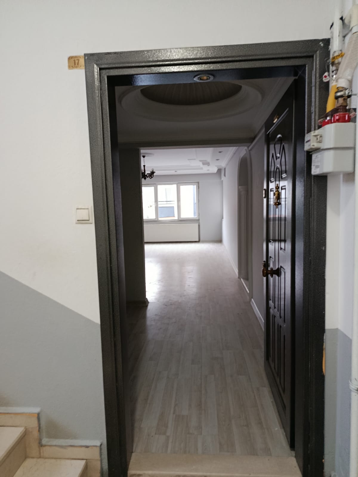 PLEVNE CADDESİNDE KİRALIK DAİRE